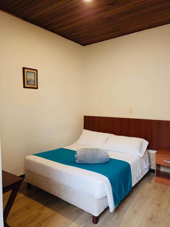 Hotel Plaza Mayor 두이타마 객실 사진